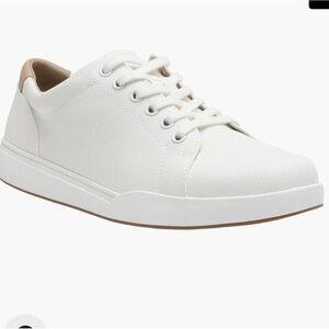 NWOT Abeo Addie 2320 White Canvas Shoes Sz 7.5